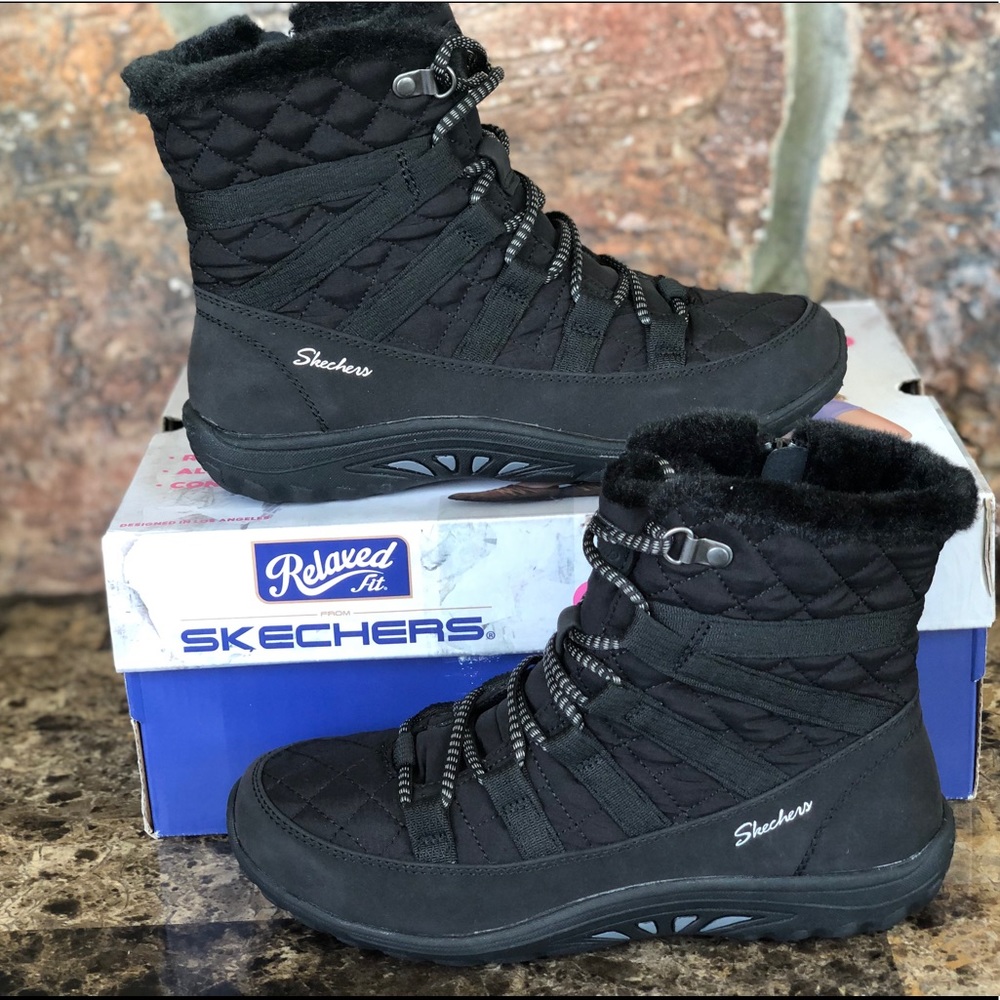 NEW Skechers Women's Relaxed Fit boots - Picture 8 of 14